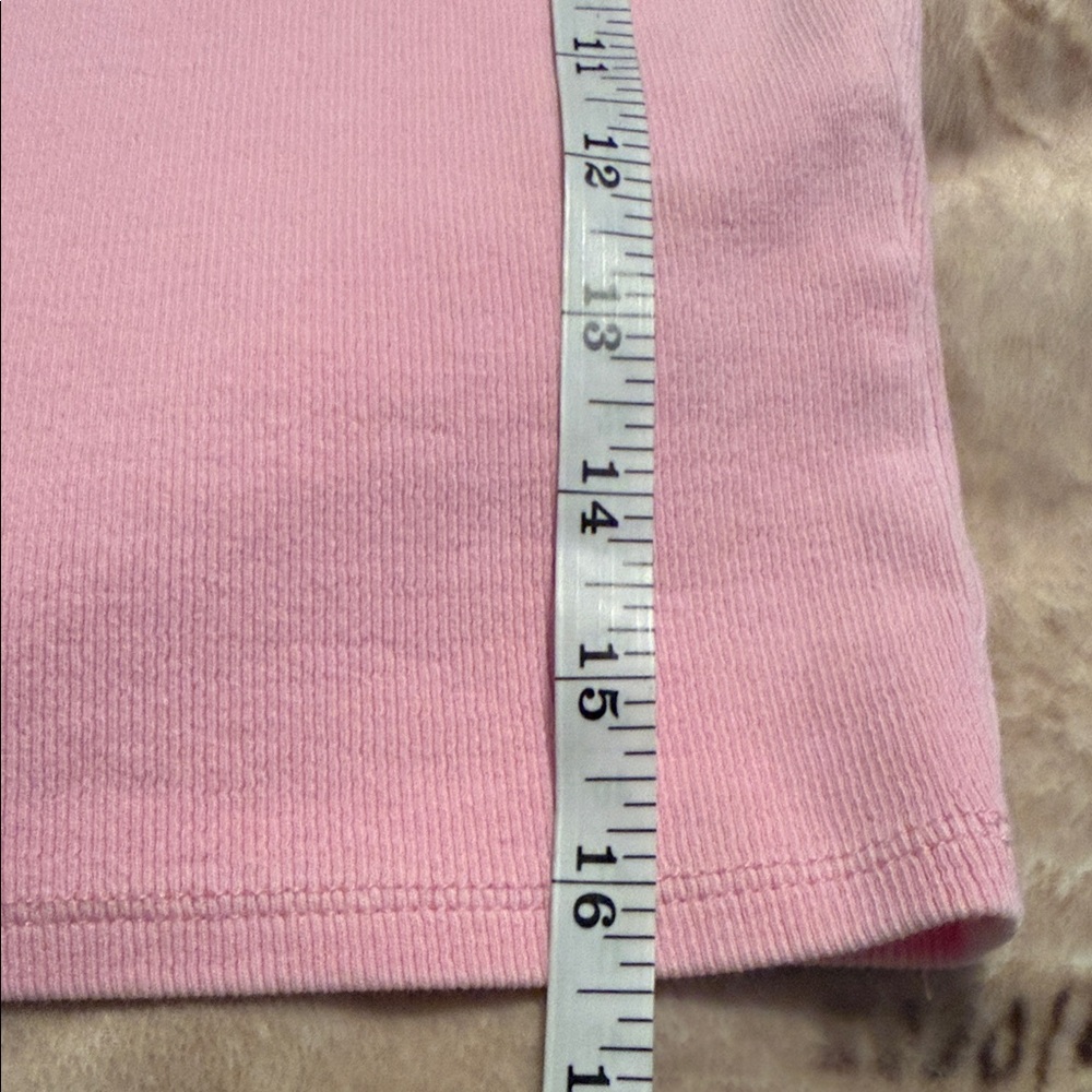 🖤FOREVER 21 X BARBIE PINK RIBBED CROP TOP SIZE M🖤 - Picture 5 of 7